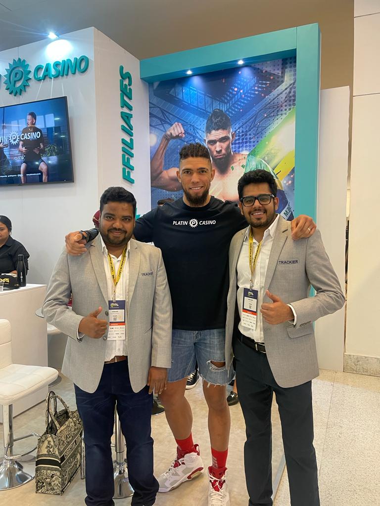Faizan Ayubi and Mukul Kaushik with Johnny Walker. 