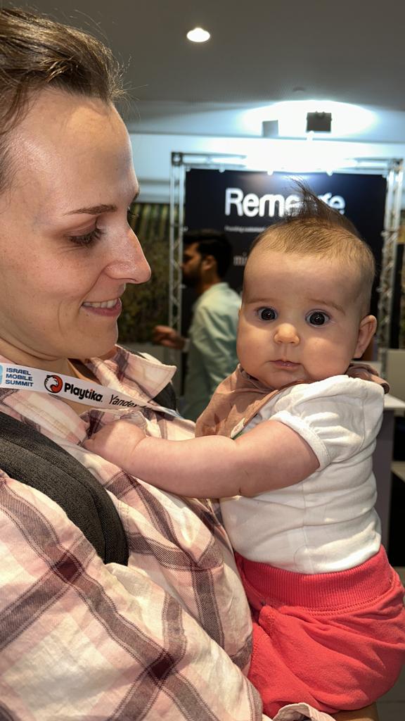 Youngest Champ at Trackier Booth at Israel Mobile Summit 2023